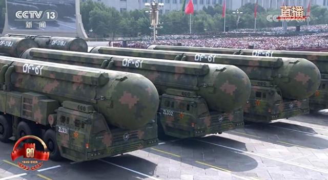 九三阅兵震撼世界，特朗普已连说三个“不”，对中国态度转变很大