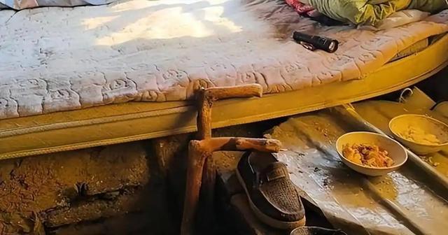 和尚老了也可怜！山西77 岁僧人，山洞苦修 13 年，没吃没喝崩溃落泪