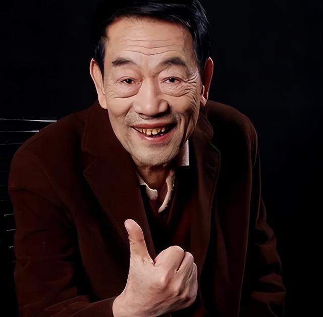 杨议透露父亲遗产分配：哥四个一人一个亿，网友：8辈子能挣来吗