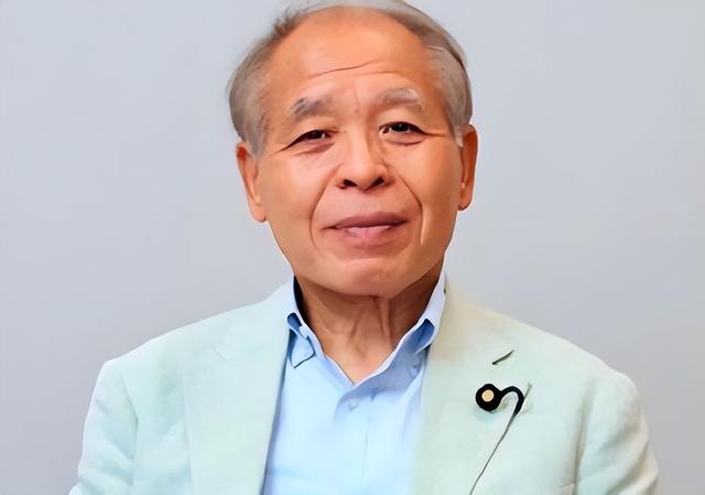 日本高层赴俄，在中国背后捅刀，高市早苗知道：拼速度的时候到了