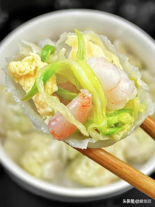 头伏吃饺子！韭菜和芹菜靠边站，3种“福气馅”伏日最鲜，别错过