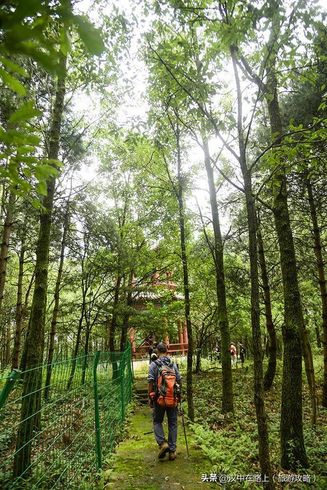 雨过天晴，汉中24人登山小队出发！