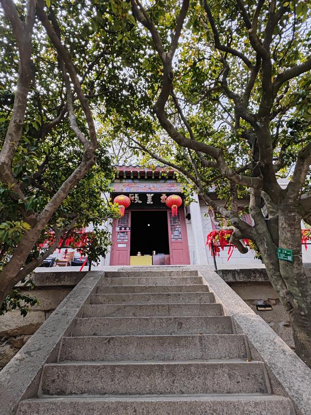 去爬崂山（仰口与太清两座山）
