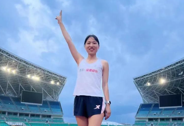 赢了面子丢了里子！小心机暴露的“最快女护士”，终为荒唐买了单