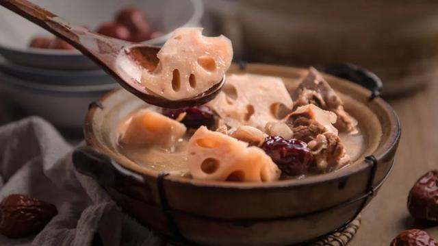 50岁女人补胶原蛋白有用吗 50岁女人补胶原蛋白有用吗视频