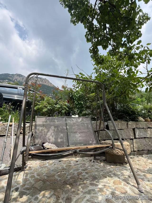炎炎夏日去泰山西麓曹家庄后山里的隐佛崖打泉水吃炖鸡