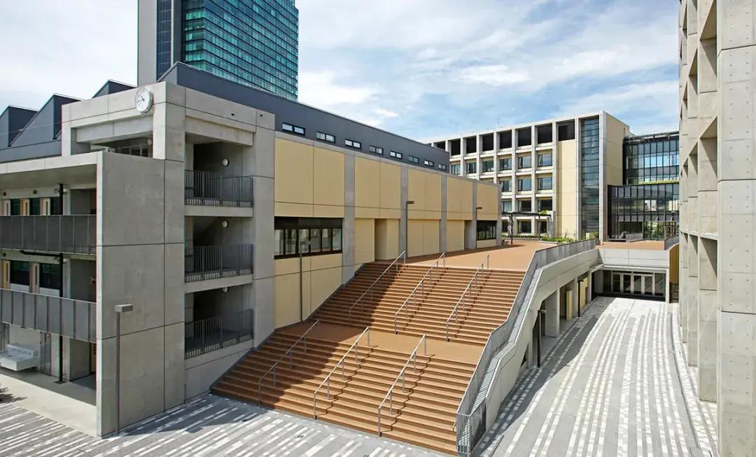 请输入图片描述 请输入图片描述