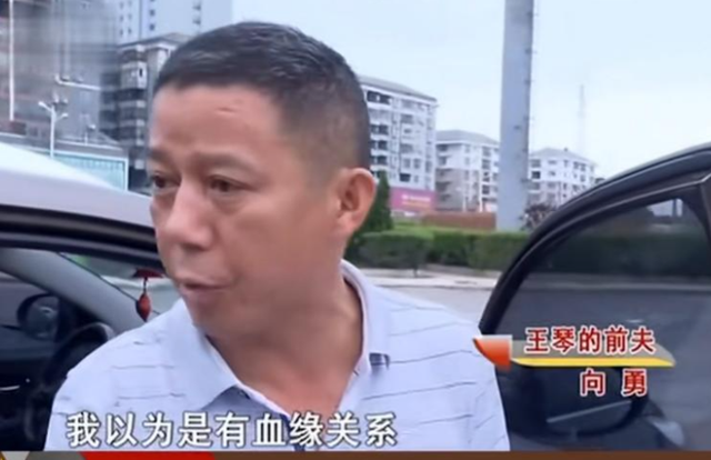 湖南男子得知13岁儿子非亲生，假装不知道，又跑去让妻子生二胎