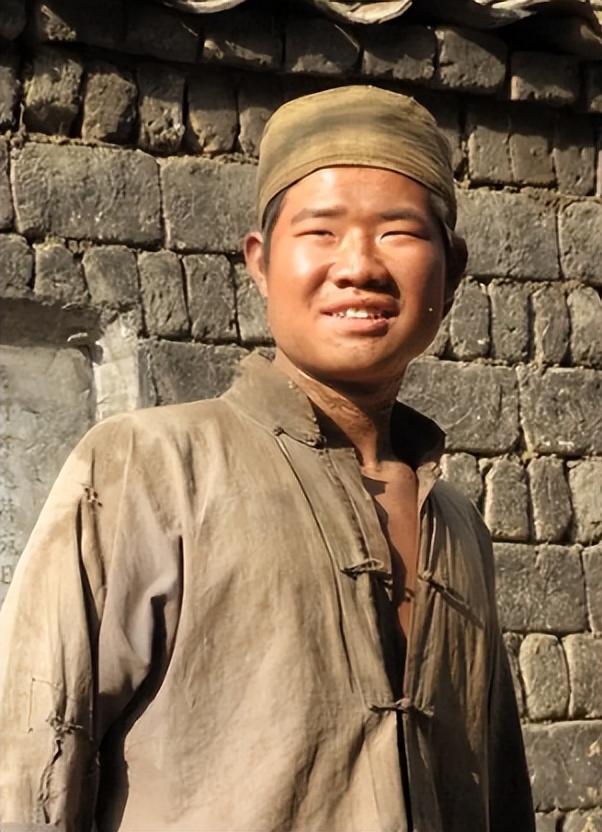 九月刚过半，传来3位名人被抓，央媒发文怒批，没有一个值得同情