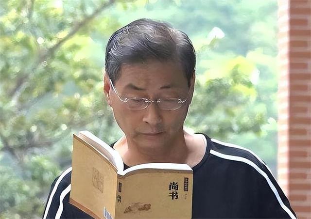 台湾黑帮大佬张安乐：终结蒋家王朝，为台湾和平统一立下汗马功劳
