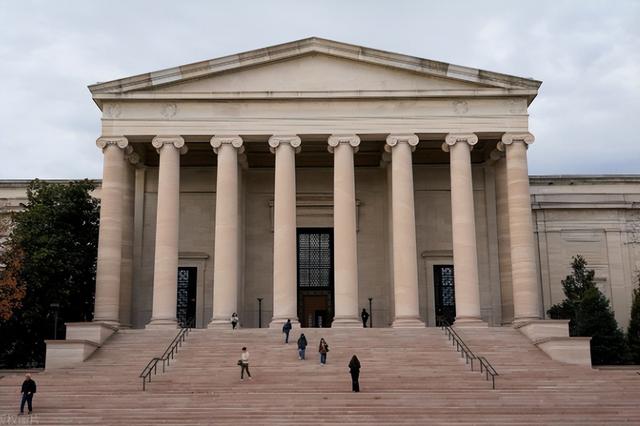 全世界都被特朗普耍了！打击伊朗只是个幌子，真正目标已布局四年