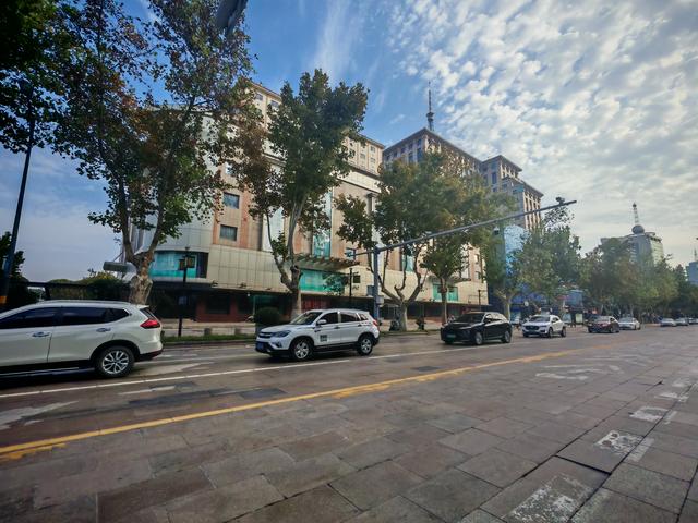 20年前济南最繁华的两个地方现在如此萧条