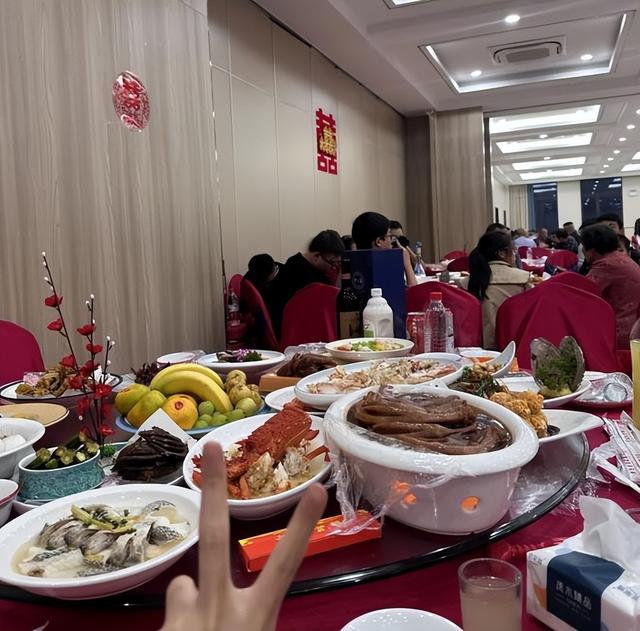 2026 五一怪事连连！社会上出现了4大“反常现象”，风向真的变了