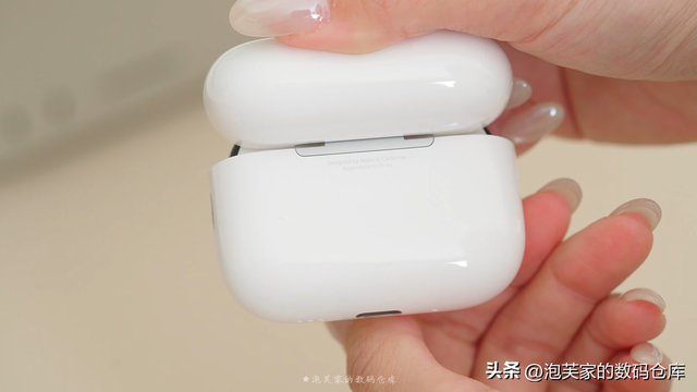 降噪更强 AirPods Pro3体验 国产耳机有一个能打的吗？