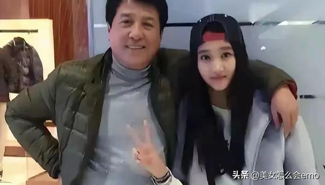 原来他们是父女！老戏骨父亲配好演员女儿，这关系藏得真深
