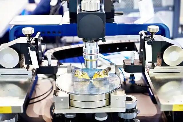 60亿元合约刷屏!人形机器人从秀场到车间,交付才是生死线