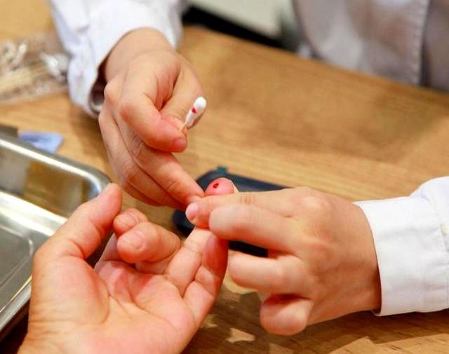 不管你信不信，男性过60岁后，基本都有如下7个现状，要学会接受