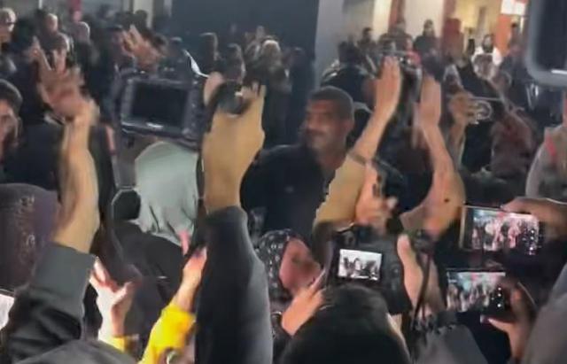 加沙人敲锣庆停火！巴以签 “和平协议”协议，回避难民问题难安稳