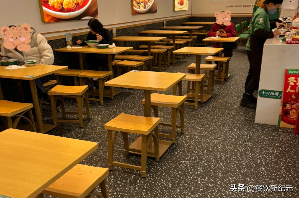 湖南女孩不听劝，辞职开水饺店，开业4个月亏20万，无奈痛心关店