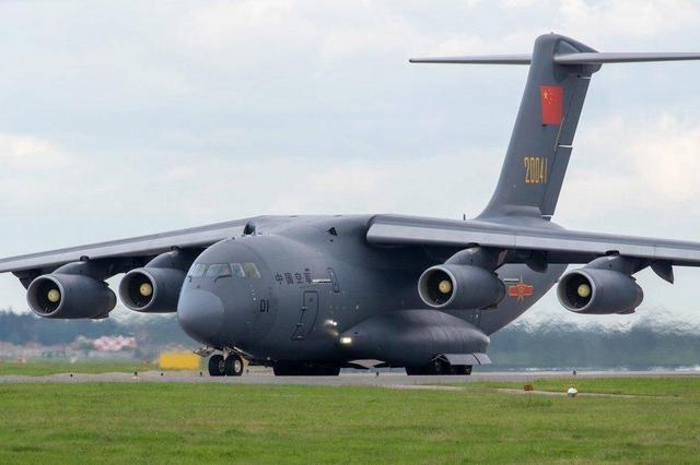 俄军运输机队老化严重，俄军迷焦急支招：干脆找中国买运20算了