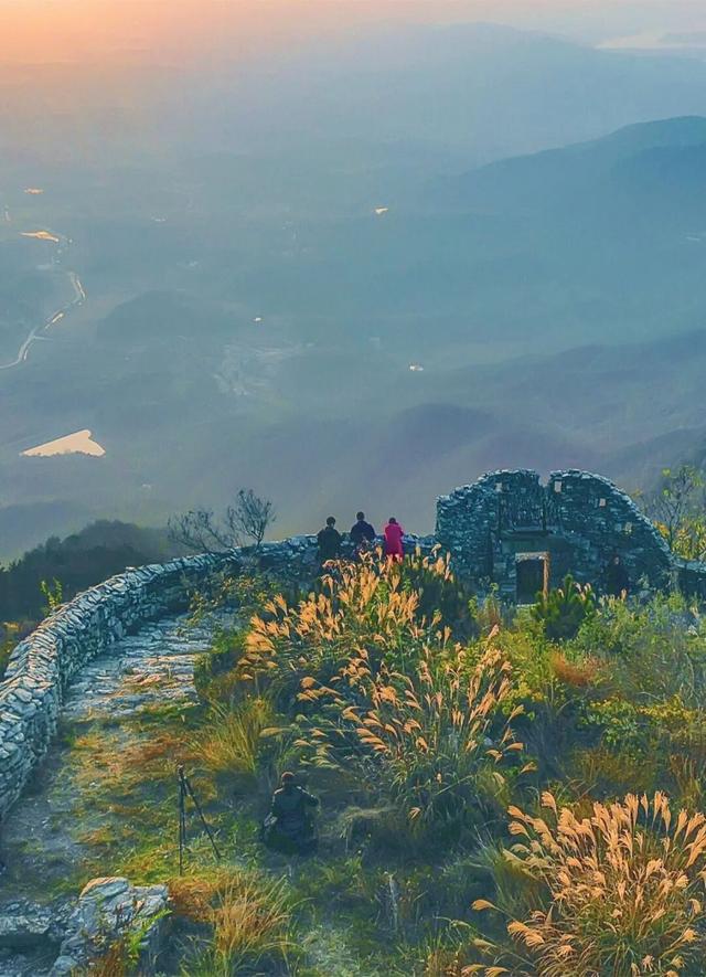 最近武汉人的朋友圈，都被这条徒步线路刷屏了！