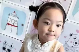女孩患罕见病，4岁父亲入狱，妈妈靠她直播，吸粉200万当网红图片