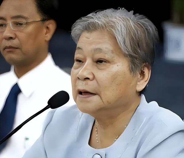 杨虎城后人现状：长子省委书记，两女儿厅级干部	，孙子移民加拿大