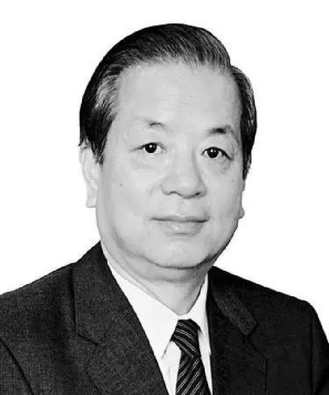 17年钱其琛葬礼：中央众领导齐聚八宝山送别，其中还有一特殊来宾