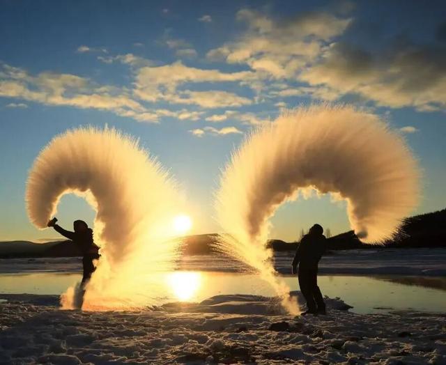 根河喊你玩泼水成冰啦！千人挑战超燃~