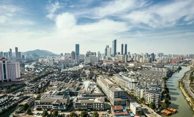 4大地级市：无锡	、东莞、唐山、温州	，谁的实力更强？一起来看看