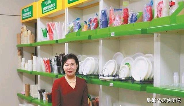 不靠稀土和航母！这个台州女人，用一根叉子，就扼住了老美命脉！