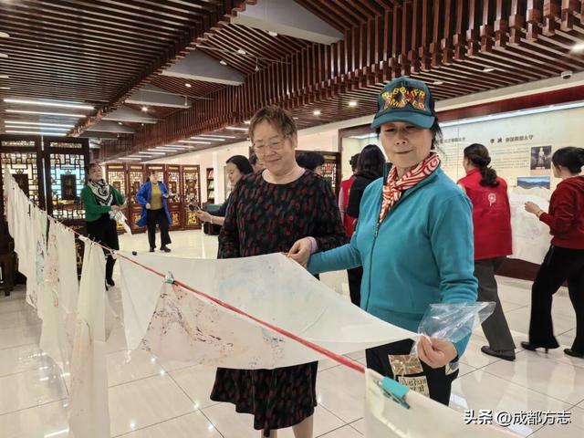 老辈子在成都方志馆过重阳节