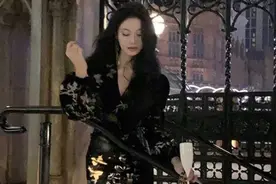从裤裆里的那些群聚 来看当下某些奇葩男女关系图片