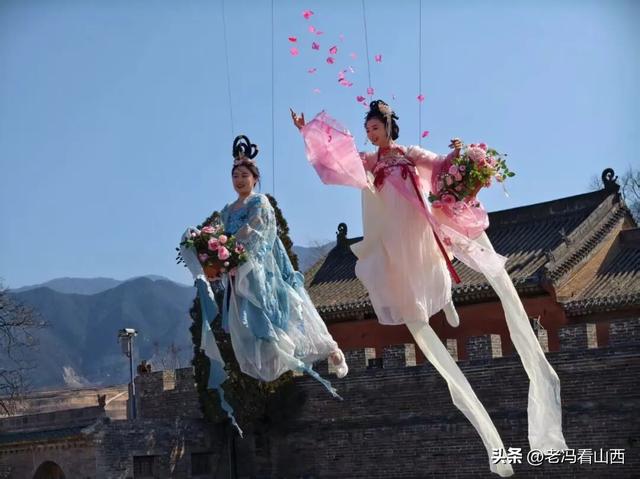 地道中国年最后1天，张壁古堡赠灯庆元宵！