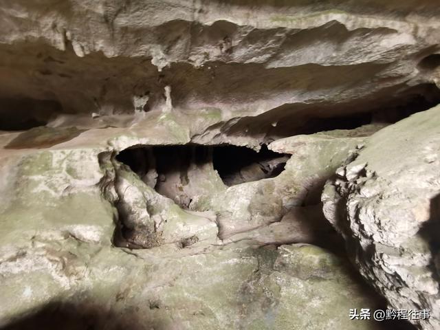 寻找一个最为艰难的躲匪洞，我难到达，土匪也难以到达