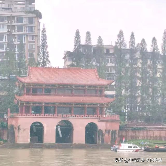 嘉州：千年古韵中的诗意与豪情