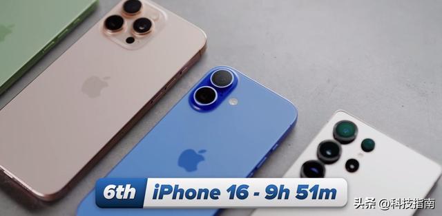 实测13小时！iPhone 17 Pro Max碾压三星S25U，Air仅7小时哭了