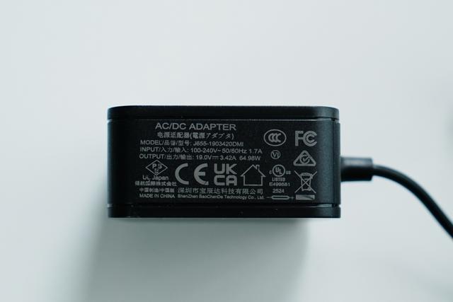 高性能满配AMD R5小钢炮，极摩客G10迷你电脑开箱评测