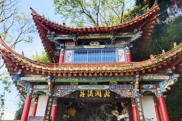 昆明西山龙门景区，极山水之胜，阅人文之美，瞰春城美景的好去处
