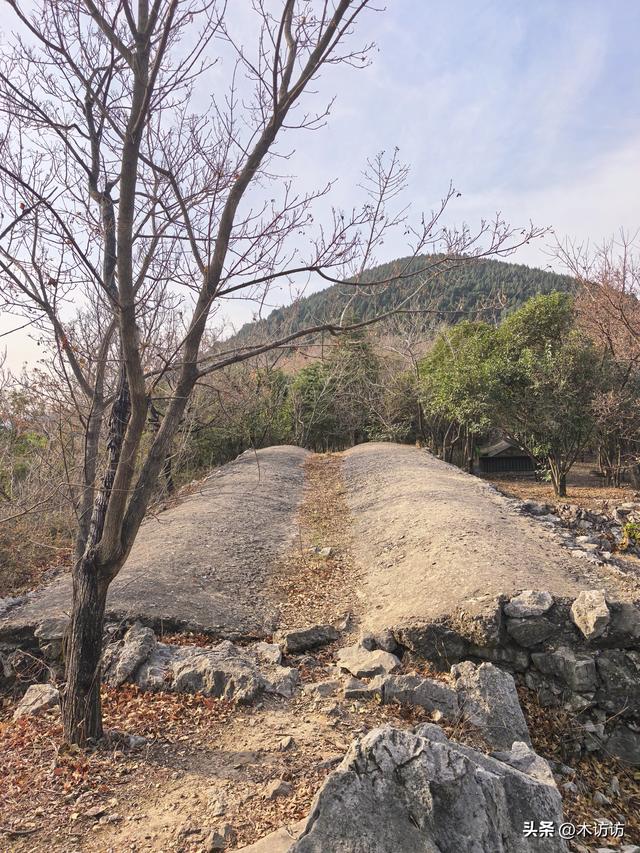 拖龙山寻找碉堡记