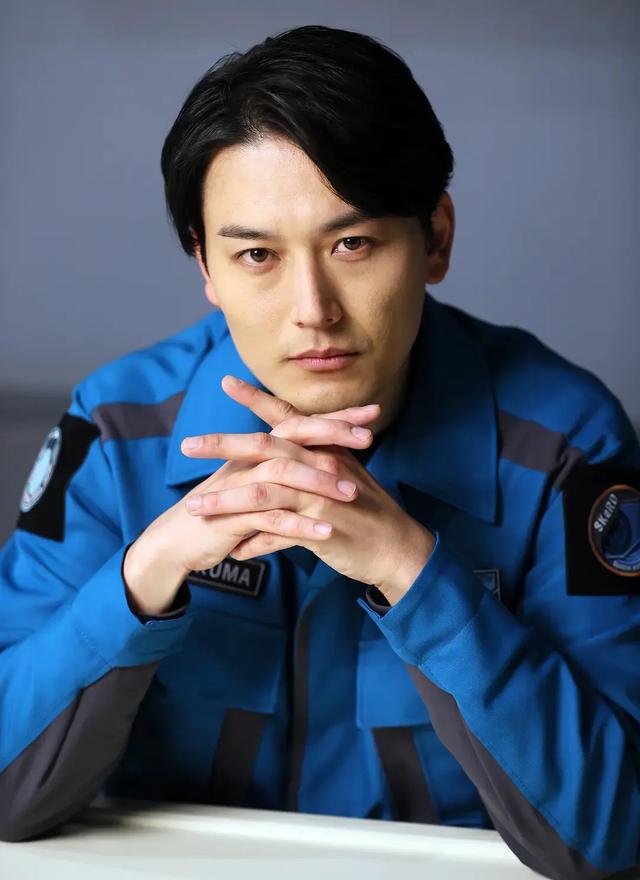 你相信光吗——奥特曼家族大全集