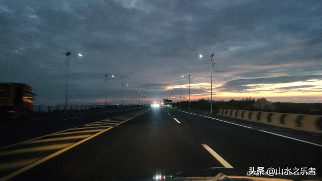 环游大东北之漫步锦州凌海红海滩