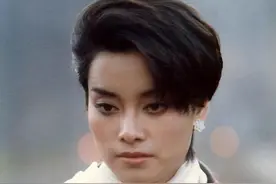 毛阿敏唱歌荡气回肠，是流行歌坛“大姐大”图片