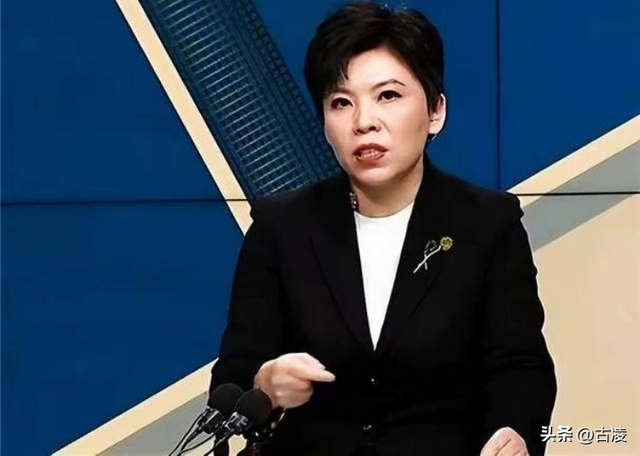 败国家20亿,向洋人下跪,改儿子国籍？"乒坛传奇"邓亚萍用行动破谣