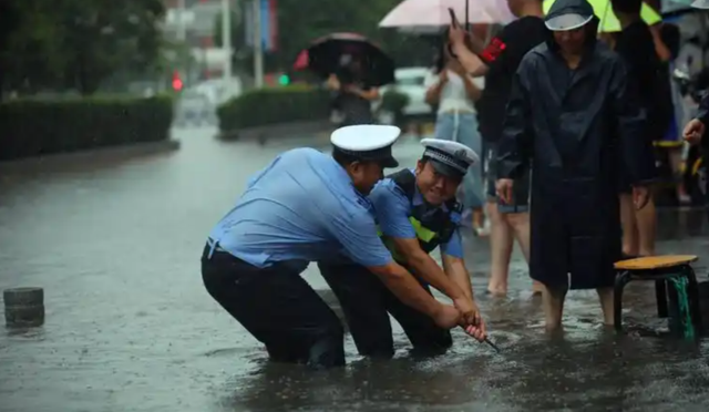 全国“交警”变“交管”，一字之差，将彻底改变你的出行方式！