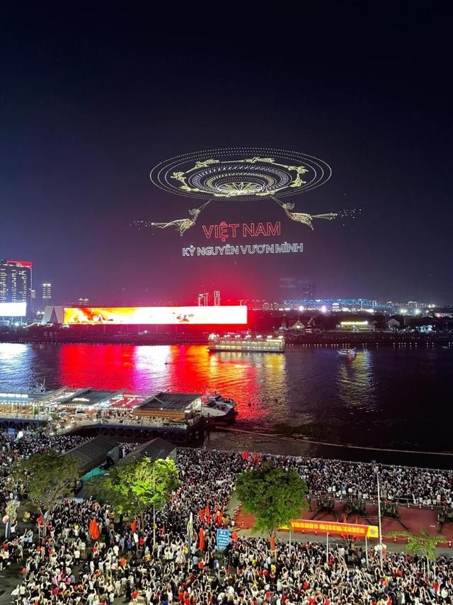越南与中国杠上了？中国前脚定下9月3阅兵，越南后脚就定9月2！