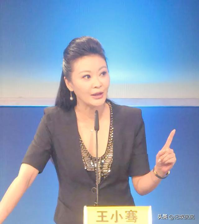知名主持王小骞崩溃大哭！自称女儿患上“正食症”，心率高达120