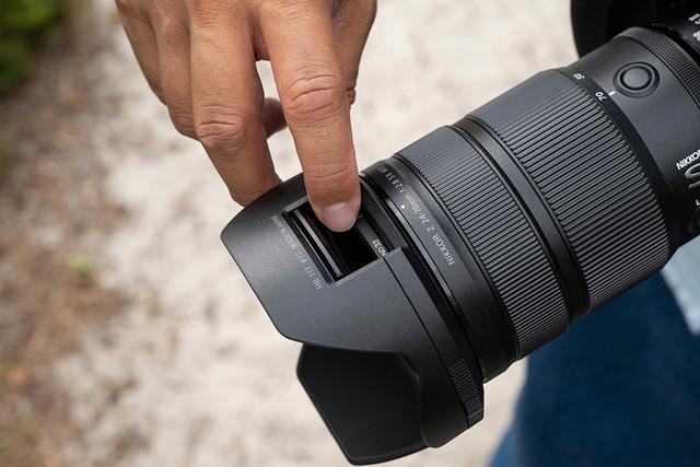 从尼康出24-70 F2.8 S二代，能看清五个趋势，更轻更贵更紧凑了