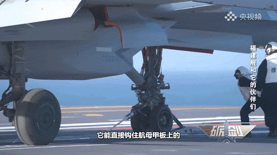 美军酸评福建舰？解放军一句话打脸	，戳破美心病：这回真无药可医