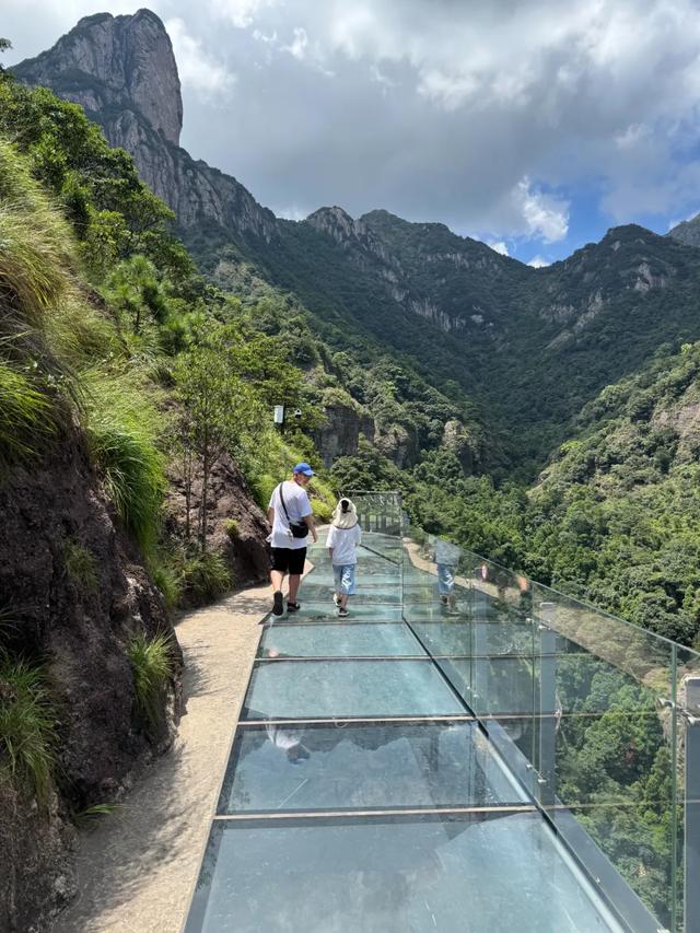 徒步三山五岳：浙江雁荡山！